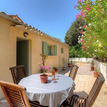 Σπίτι διακοπών L'amandier -le Figuier-les Lauriers Roses