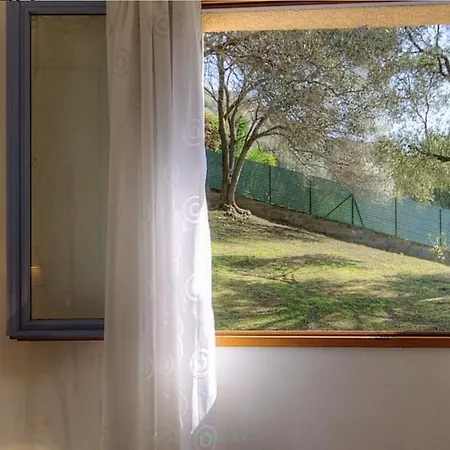 Σπίτι διακοπών L'amandier -le Figuier-les Lauriers Roses